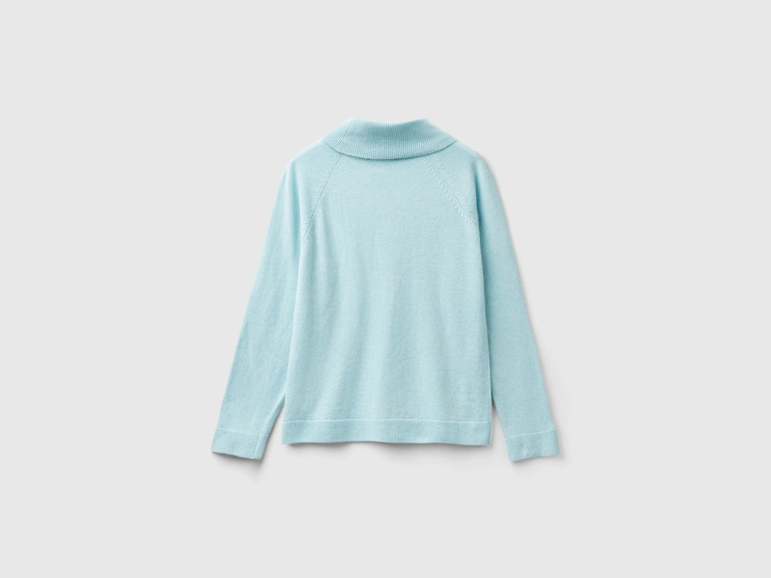 Aqua turtleneck sweater in cashmere and wool blend - Aqua | Benetton