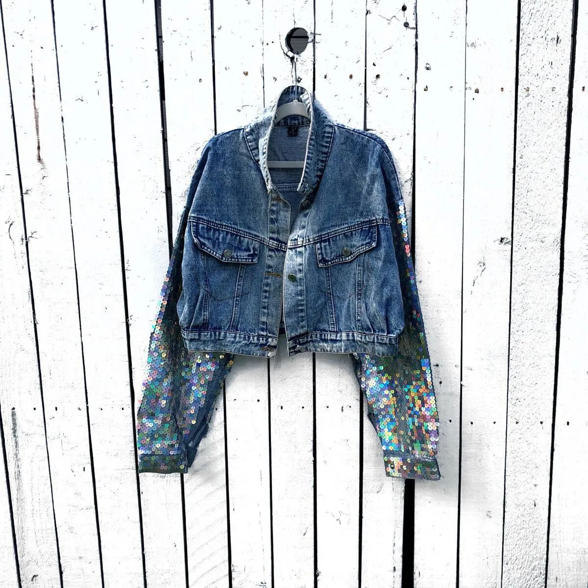 Cropped Denim with Sequin