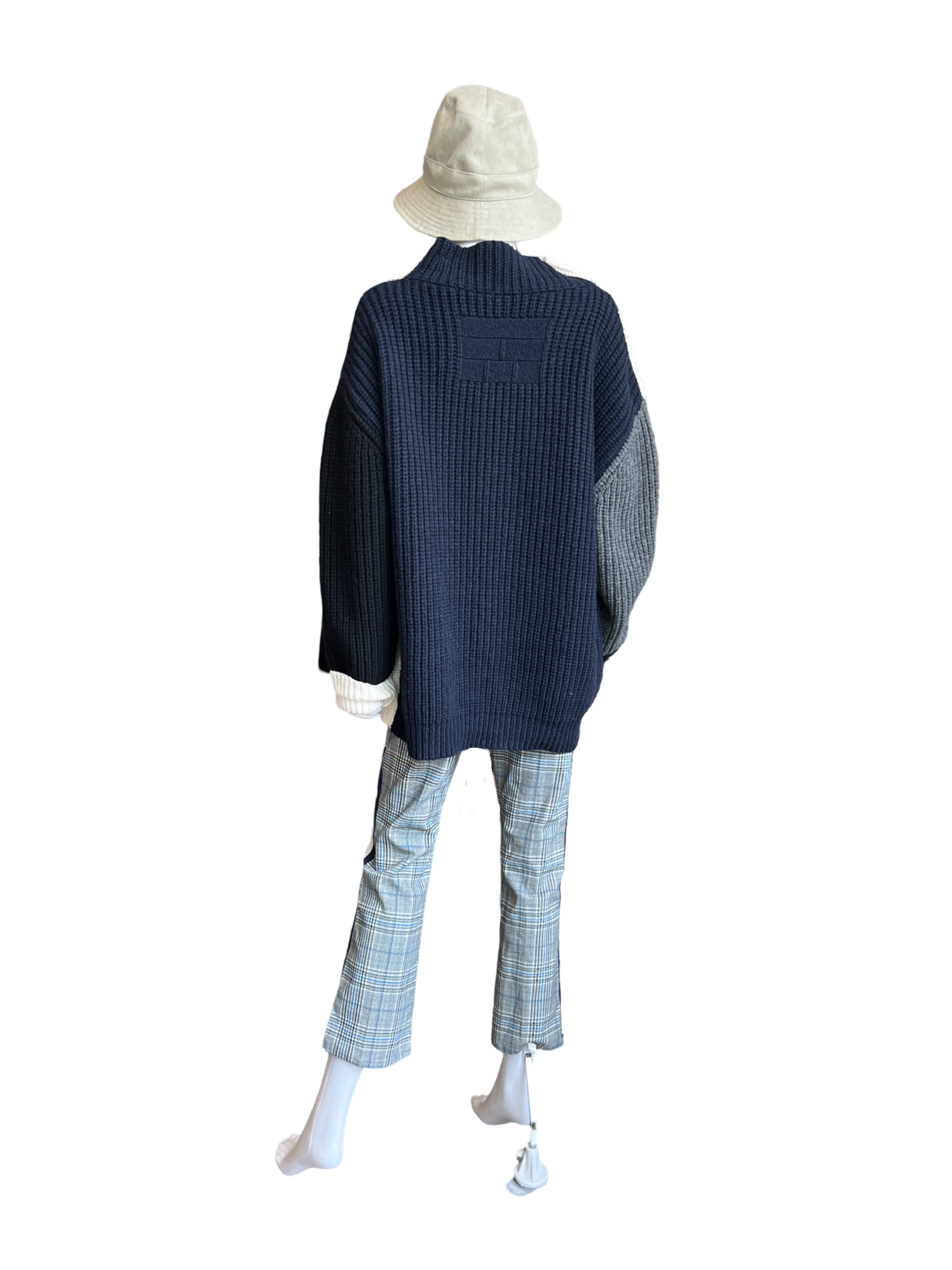 Frame Blue,White, Black, and Grey Knit Sweater /L