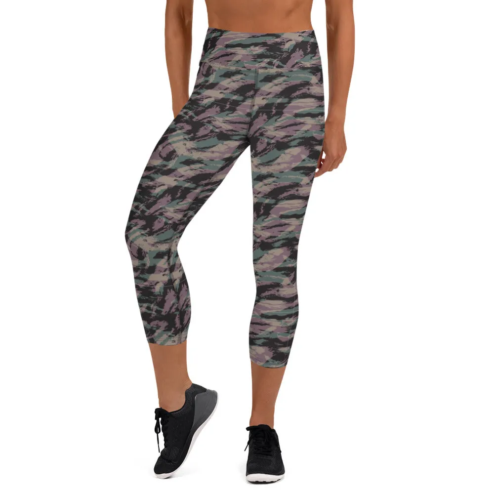 Yoga Capri Leggings in Abstract Camo Print