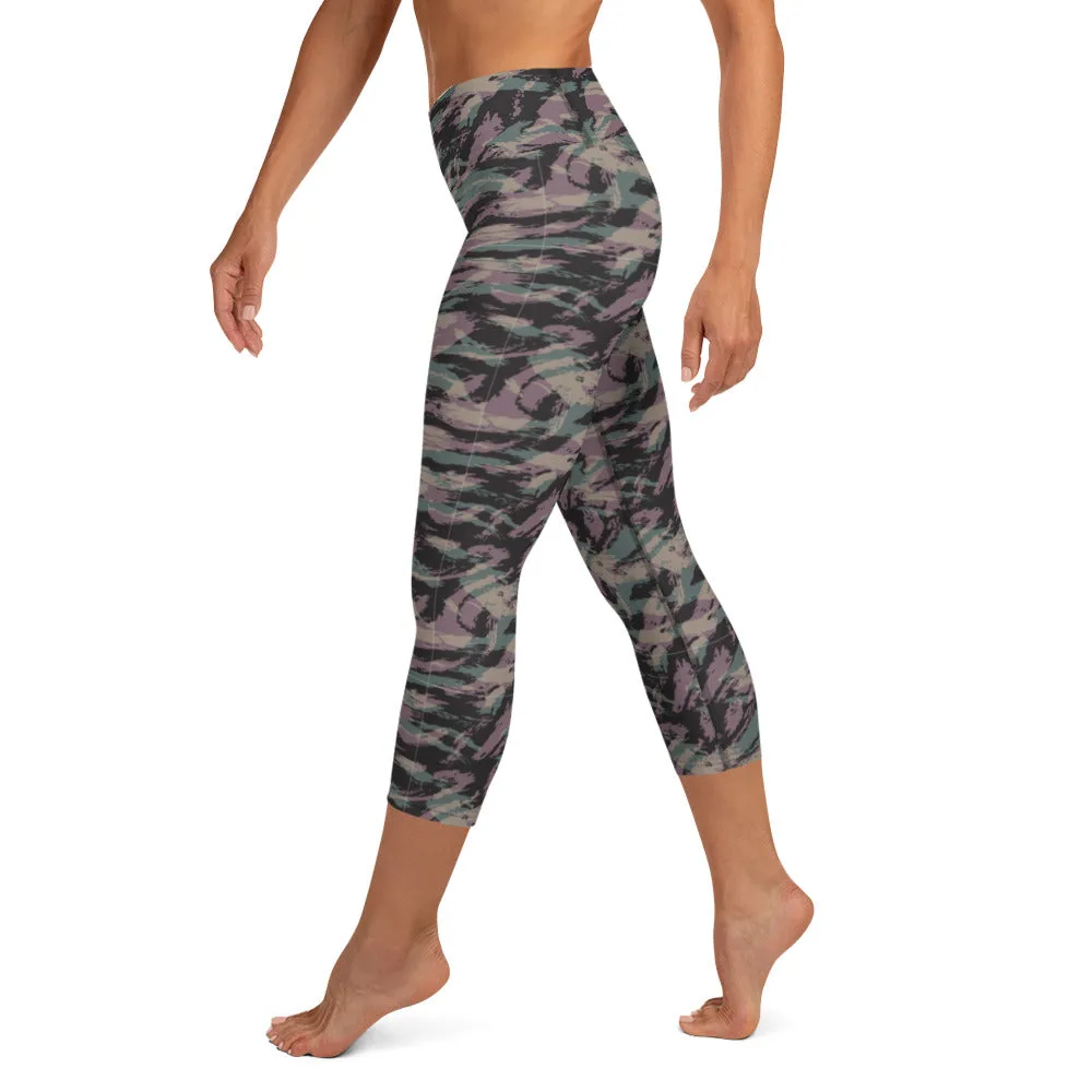 Yoga Capri Leggings in Abstract Camo Print