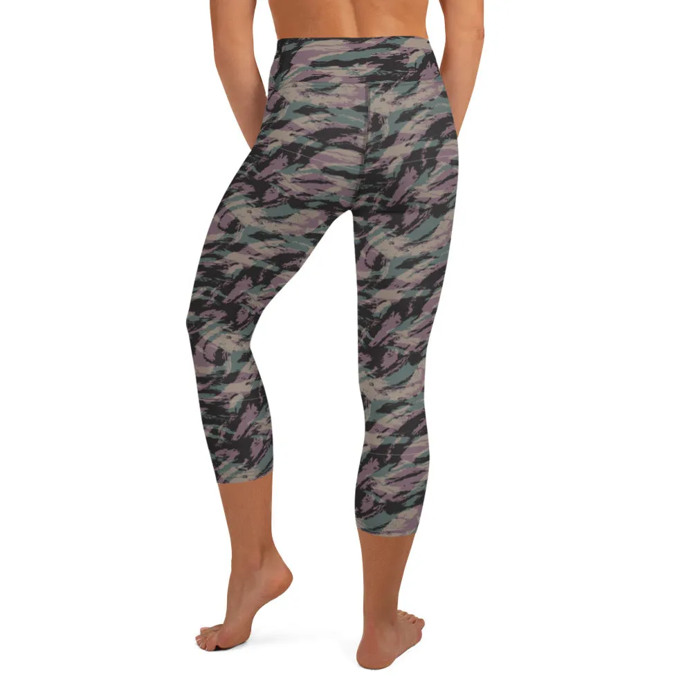 Yoga Capri Leggings in Abstract Camo Print