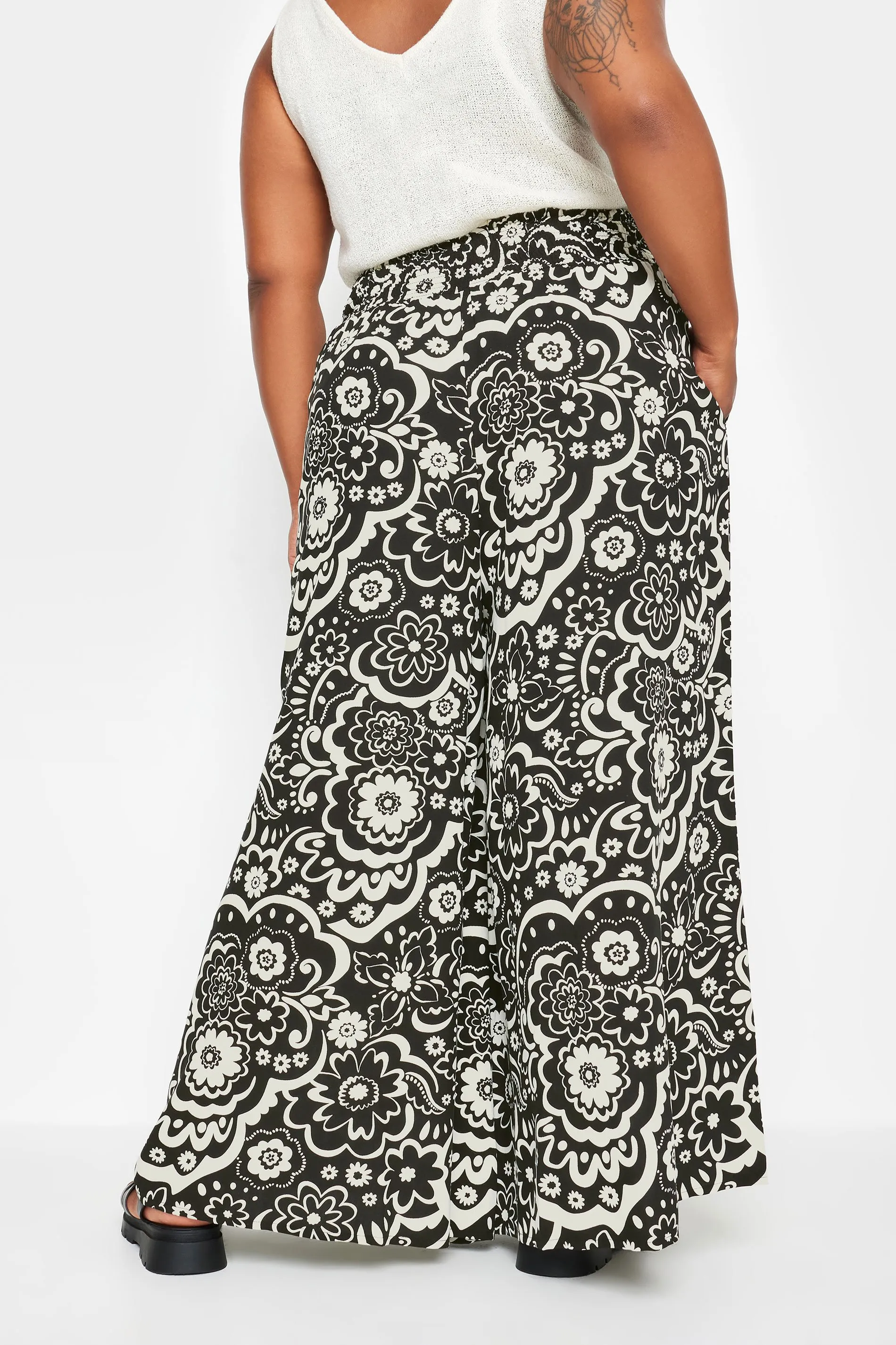 YOURS Curve Black Floral Print Shirred Wide Leg Trousers